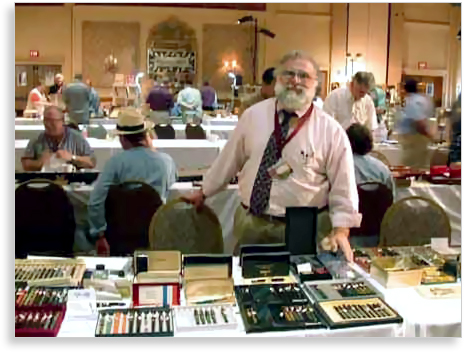 Rick at a pen show, workin' the tables!